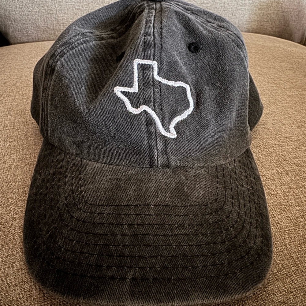 Women’s Faded Black Texas Embroidered Cap